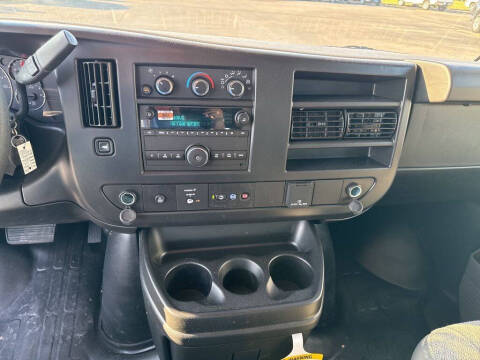 2025 Chevrolet Express 2500