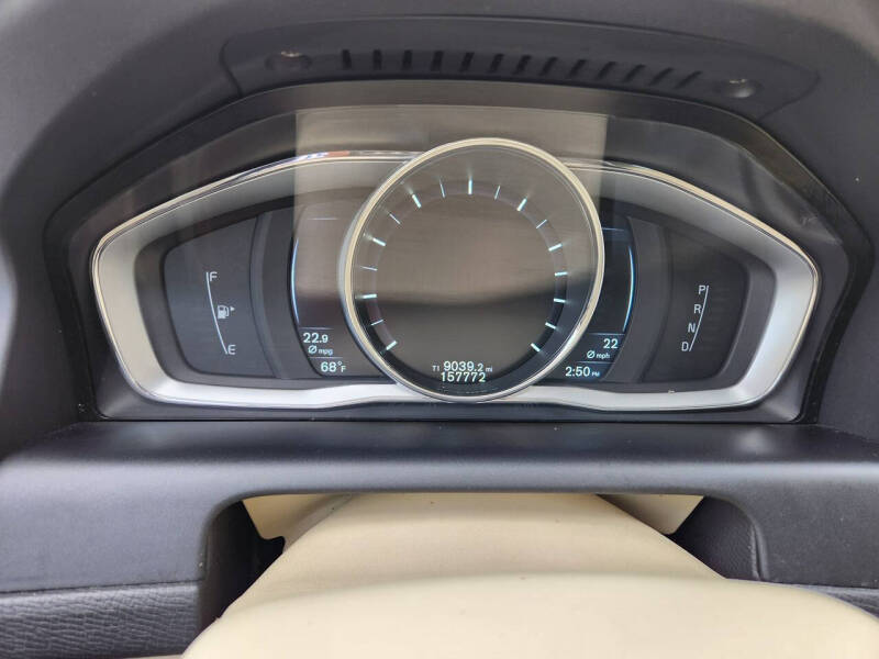2015 Volvo XC60 T5 Drive-E Premier
