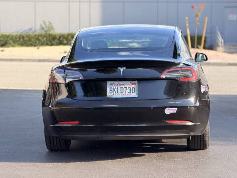 2019 Tesla Model 3 Standard Range Plus
