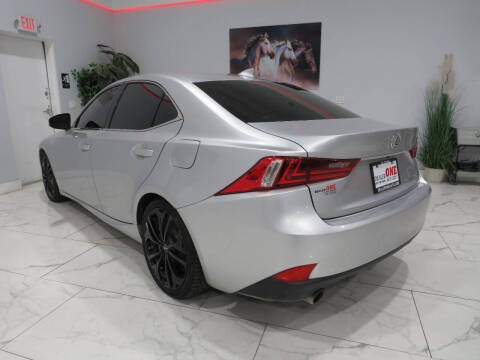 2016 Lexus IS 300