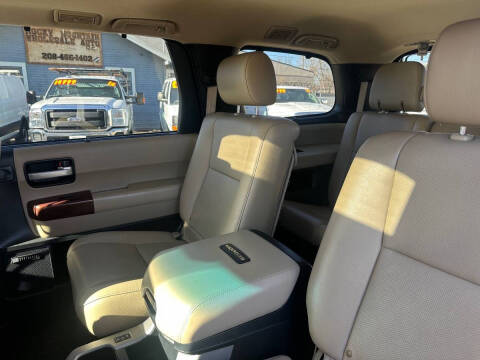 2012 Toyota Sequoia Platinum