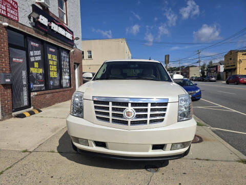 2013 Cadillac Escalade Luxury