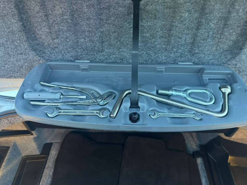 2005 BMW 3 Series 325Ci