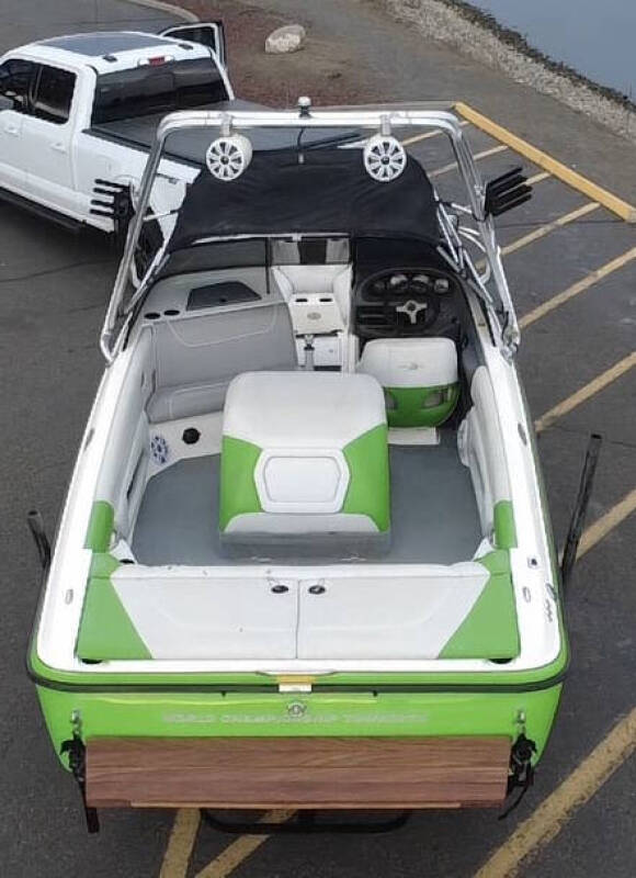 2003 Centurion Storm