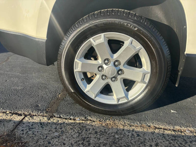 2015 GMC Acadia SLE-1