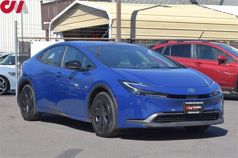 2024 Toyota Prius LE