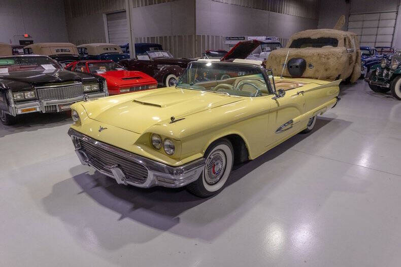 1959 Ford Thunderbird