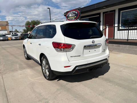 2013 Nissan Pathfinder Platinum