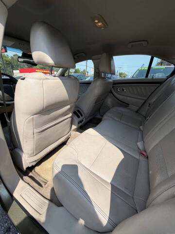 2012 Ford Taurus Limited