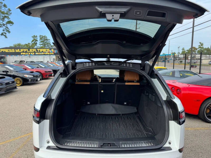 2019 Land Rover Range Rover Velar P250 R-Dynamic SE