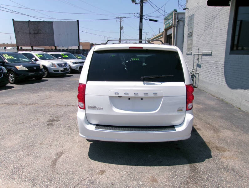 2019 Dodge Grand Caravan SXT