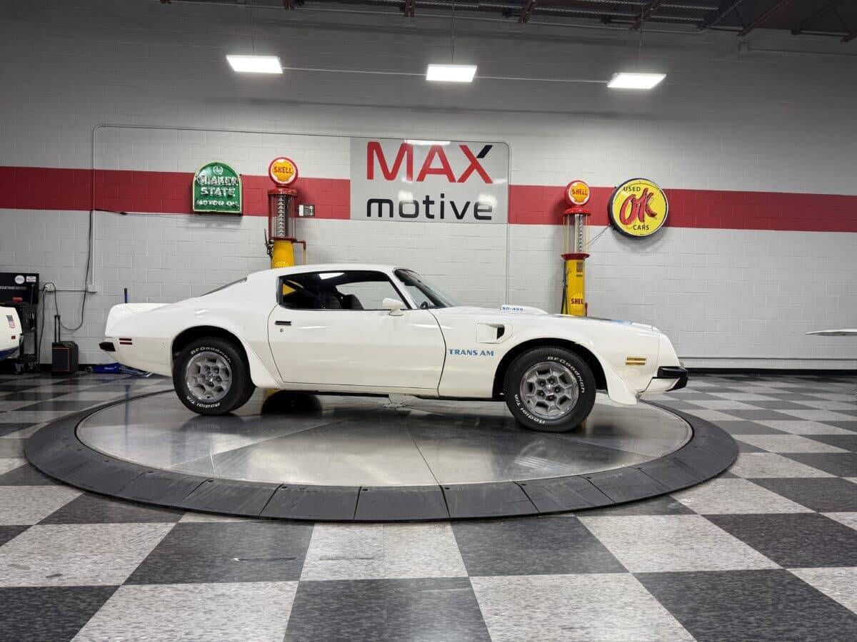 1974 Pontiac Trans Am 1