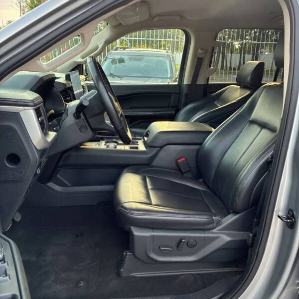 2024 Ford Expedition MAX XLT