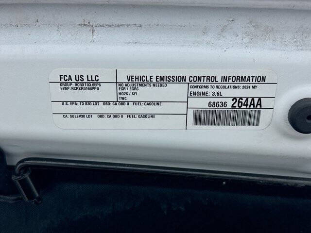 2024 Jeep Gladiator Sport