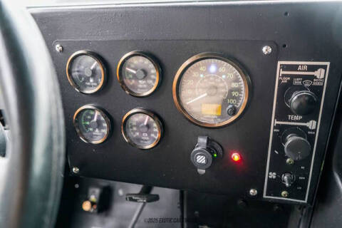 2001 AM General Hummer