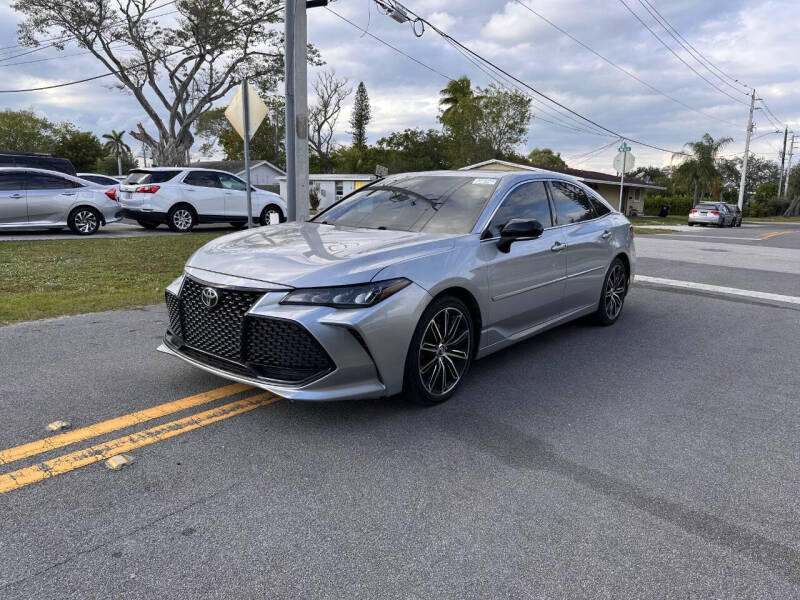 2020 Toyota Avalon XSE