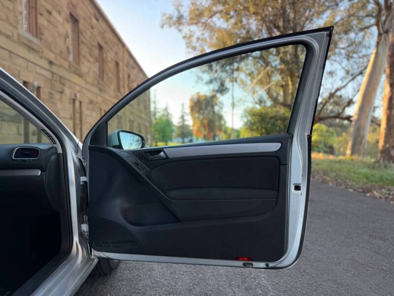 2012 Volkswagen Golf