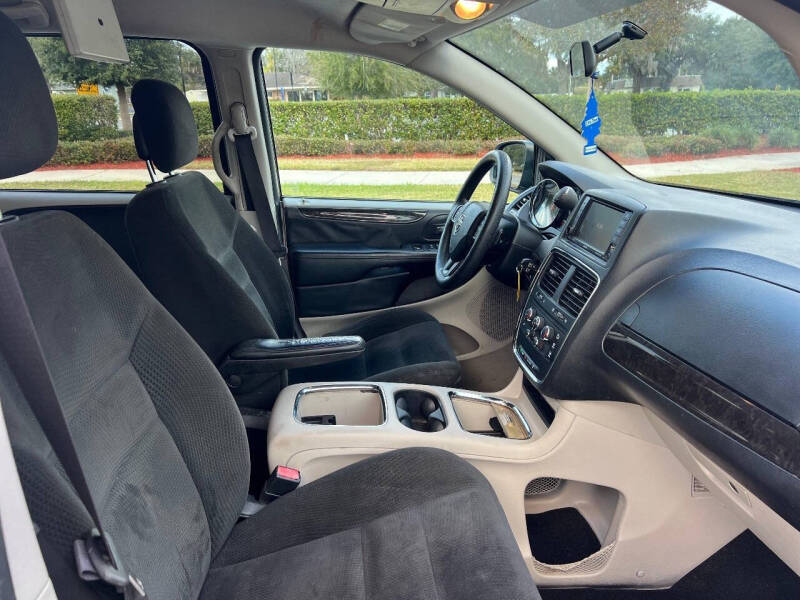 2016 Dodge Grand Caravan SXT