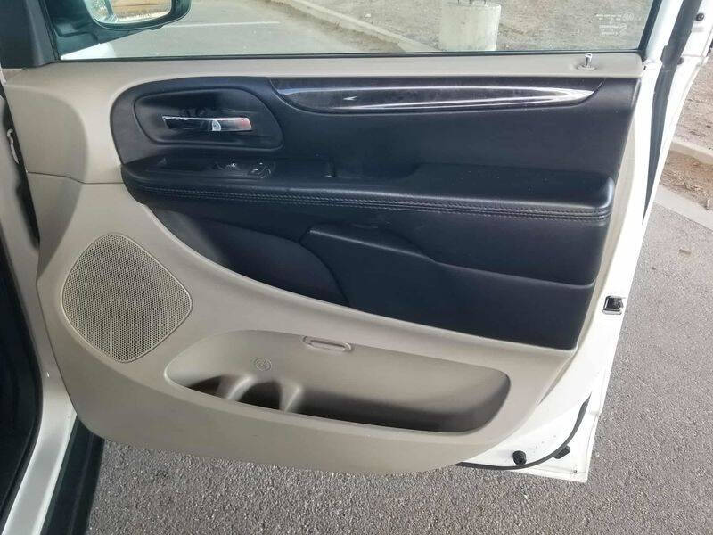 2015 Dodge Grand Caravan SE