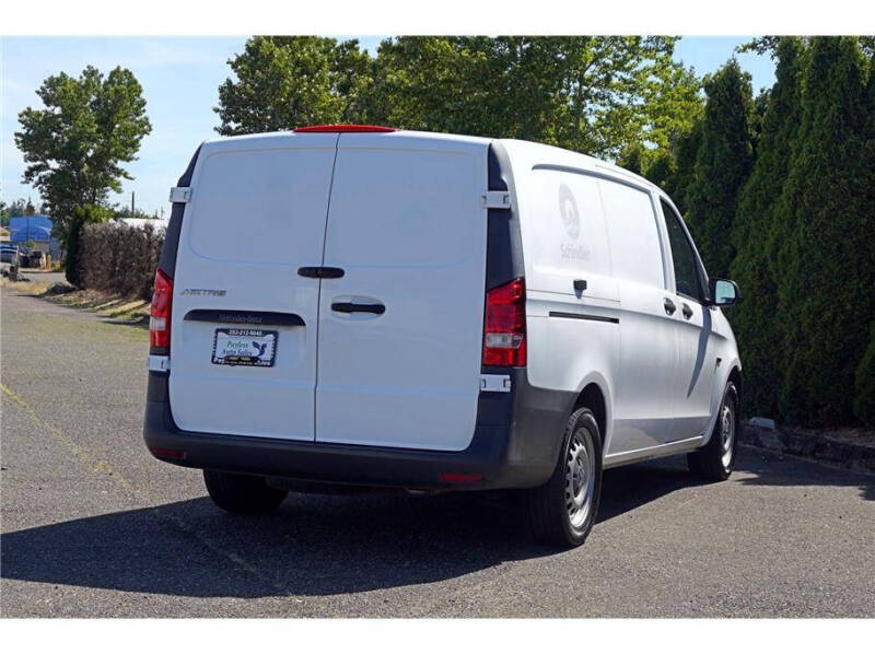 2016 Mercedes-Benz Metris Cargo