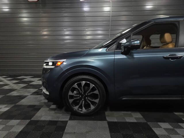 2024 Kia Carnival EX