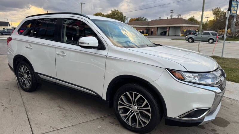 2016 Mitsubishi Outlander