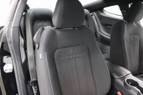 2021 Ford Mustang EcoBoost