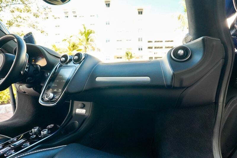 2023 McLaren GT