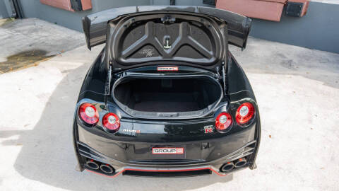 2017 Nissan GT-R NISMO