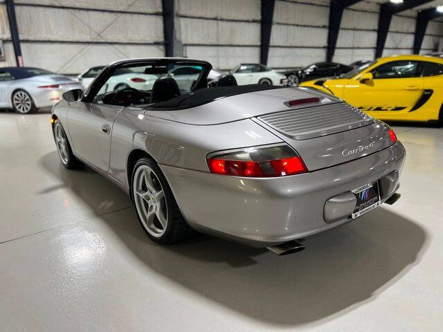 2002 Porsche 911 Carrera 4