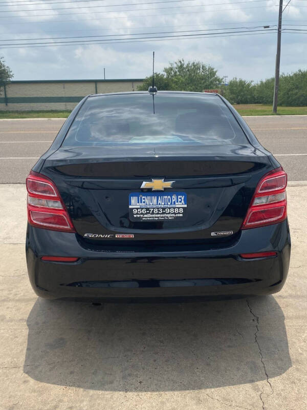 2018 Chevrolet Sonic Premier Auto