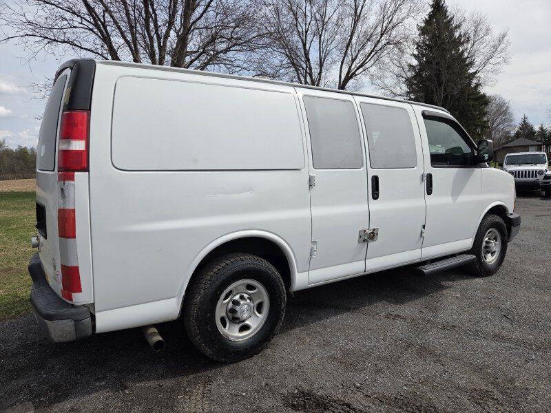 2017 Chevrolet Express 2500
