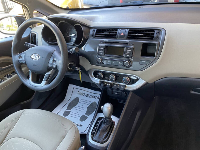 2014 Kia Rio EX