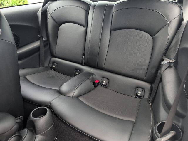 2015 MINI Hardtop 2 Door Cooper