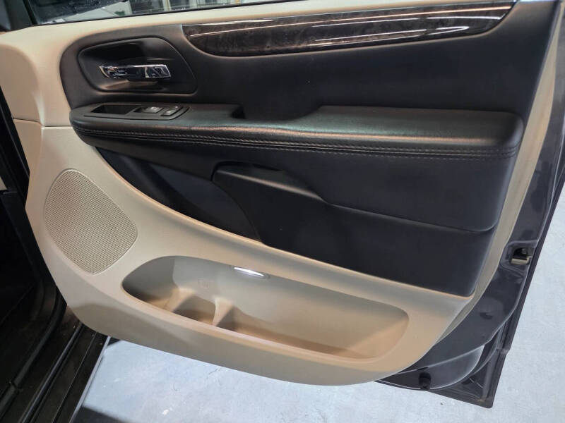2016 Dodge Grand Caravan