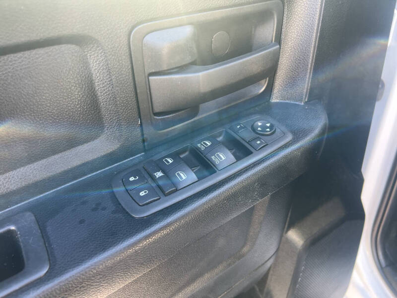 2021 RAM 1500 Classic Tradesman