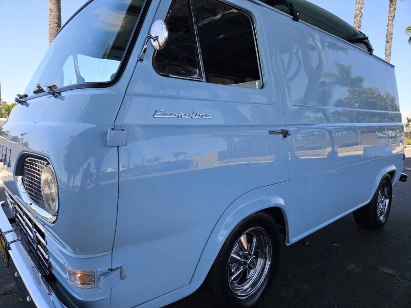 1961 Ford Econoline