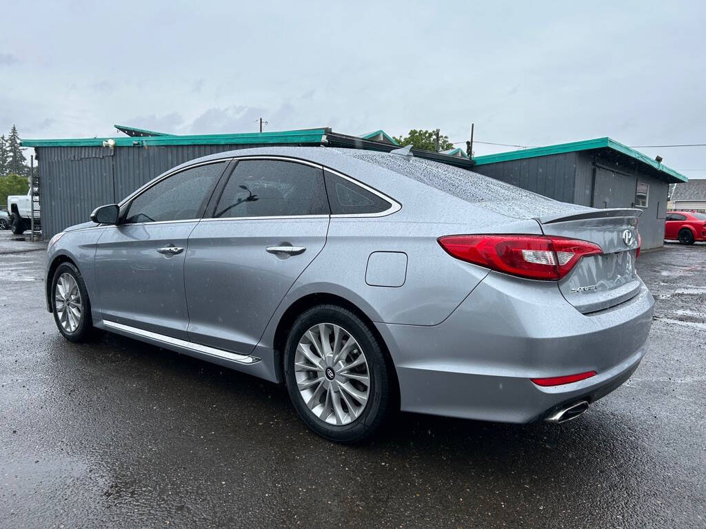 2015 Hyundai SONATA for sale at CASANOVA MOTORS in Milwaukie, OR