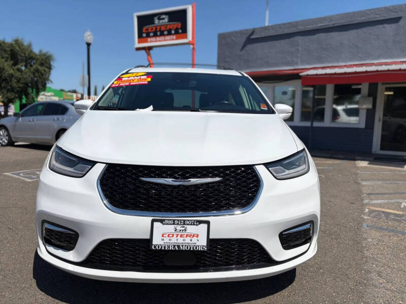 2021 Chrysler Pacifica Touring L