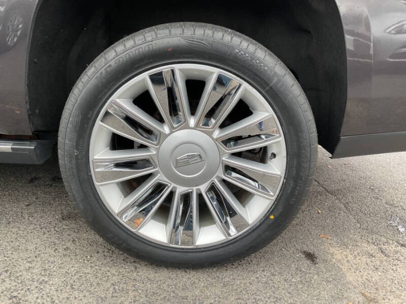 2016 Cadillac Escalade Platinum