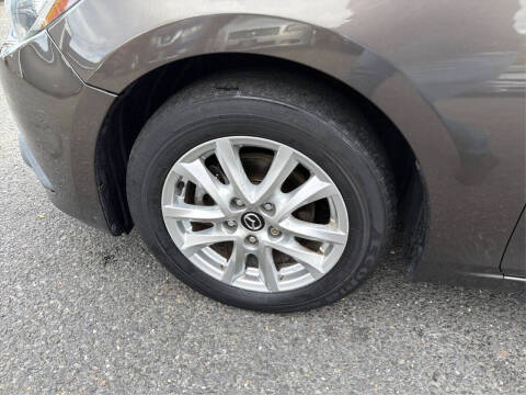 2015 Mazda MAZDA3 i Touring