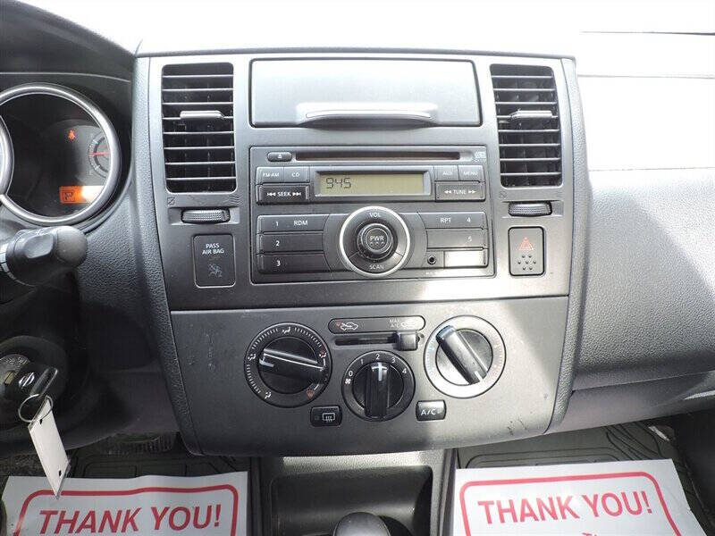 2011 Nissan Versa 1.8 S