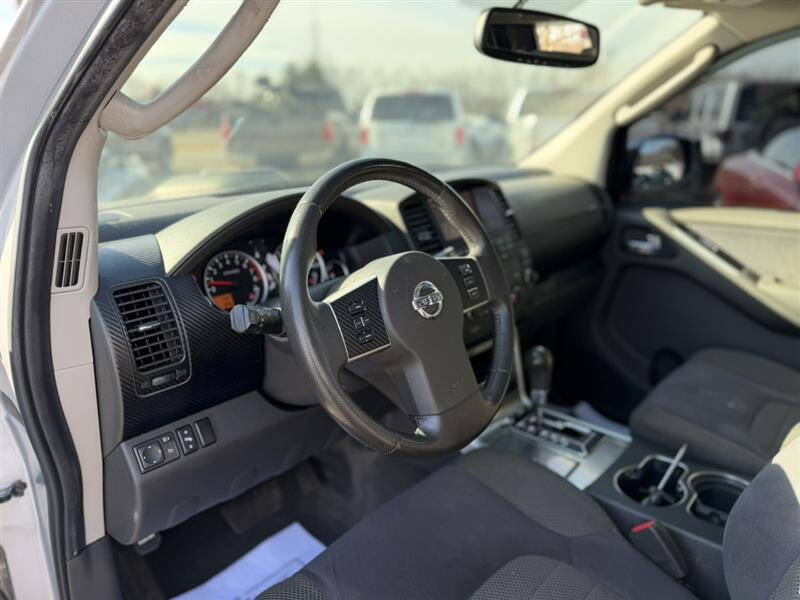 2008 Nissan Pathfinder SE