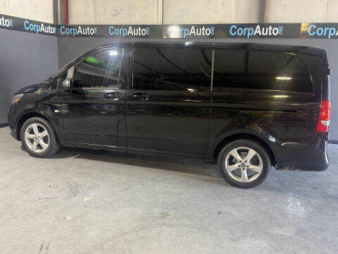 2018 Mercedes-Benz Metris Worker Passenger