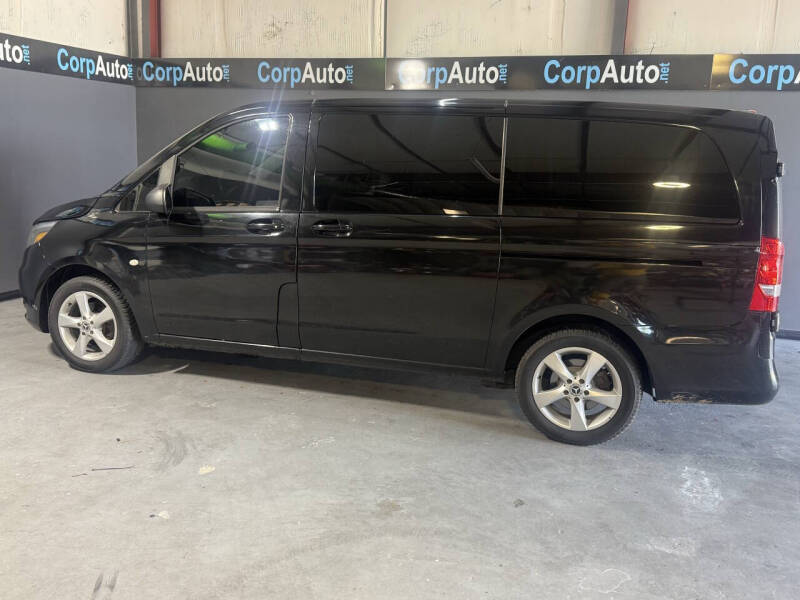 2018 Mercedes-Benz Metris Worker Passenger