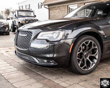 2017 Chrysler 300