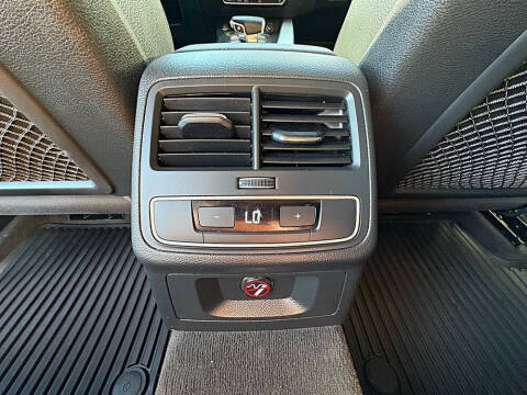 2017 Audi A4 2.0T quattro Premium