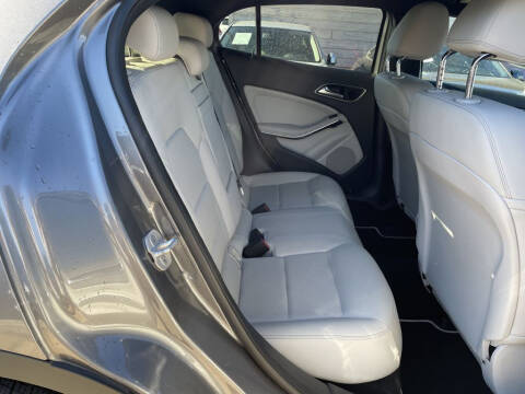 2017 Mercedes-Benz GLA GLA 250