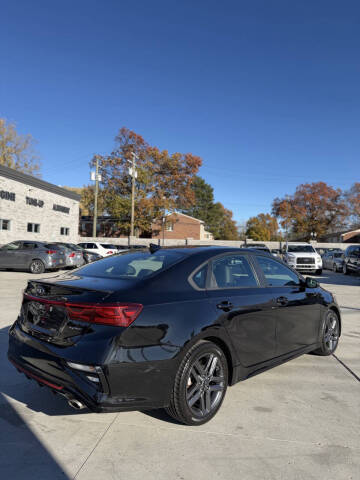 2020 Kia Forte GT Line