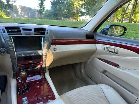 2007 Lexus LS 460